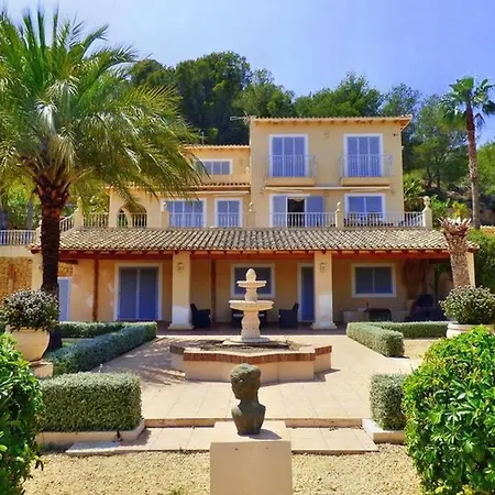 Villa Unique With A Homey Atmosphere In Altea La Vella