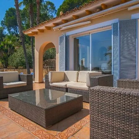 Unique With A Homey Atmosphere In Altea La Vella Bernia